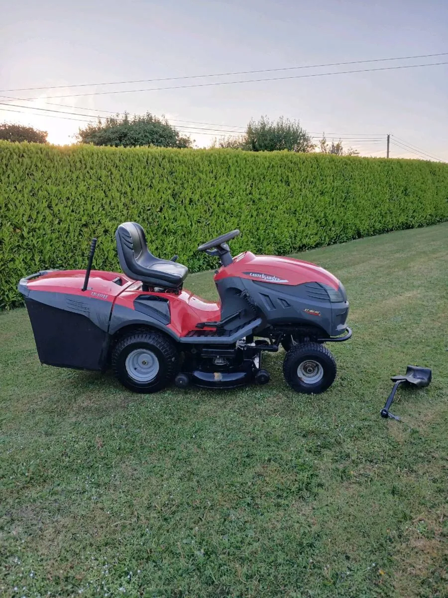 2017 Castlegarden 180 HD - Image 1
