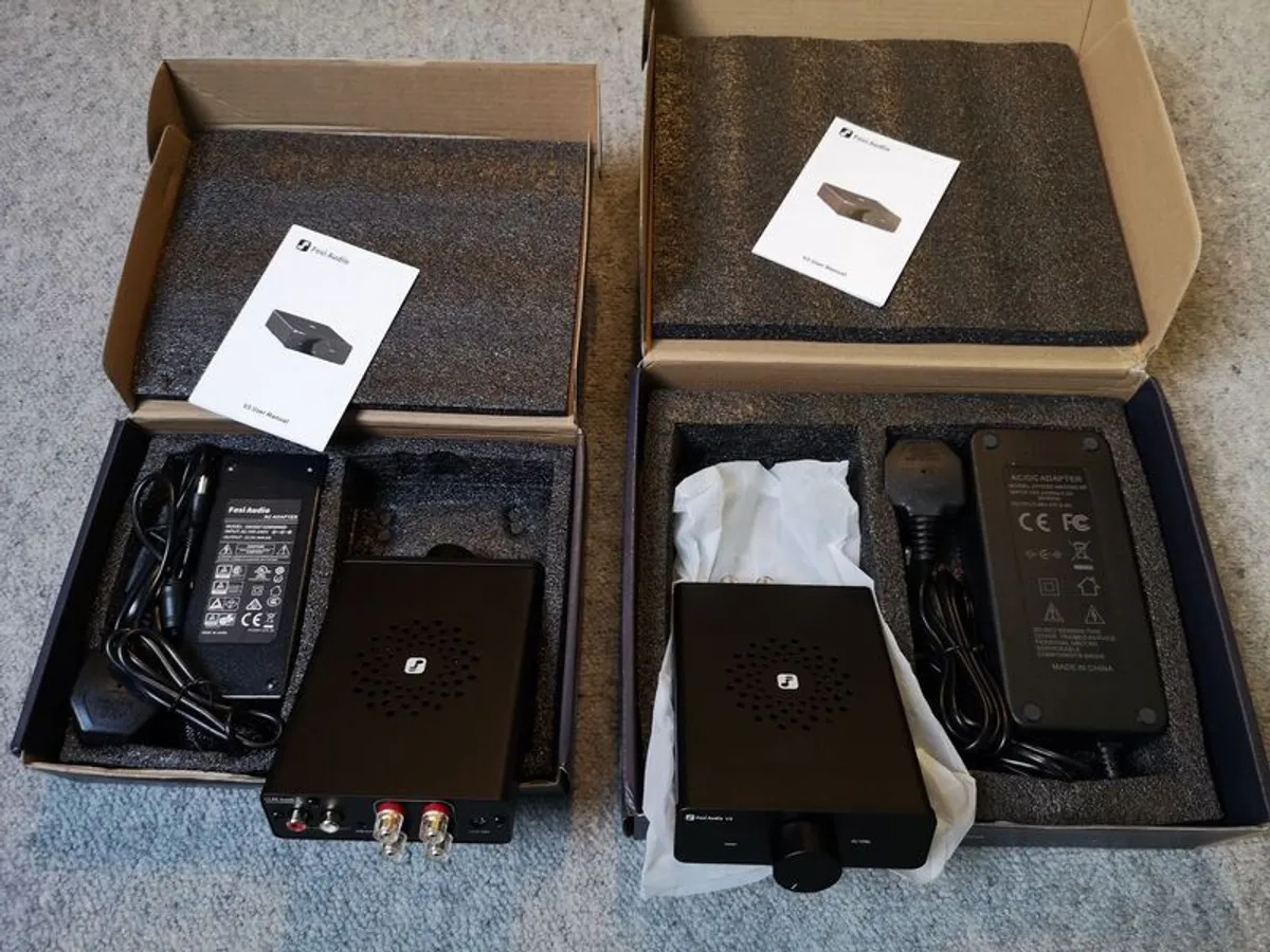 2 X Fosi Audio Amplifiers - Image 1