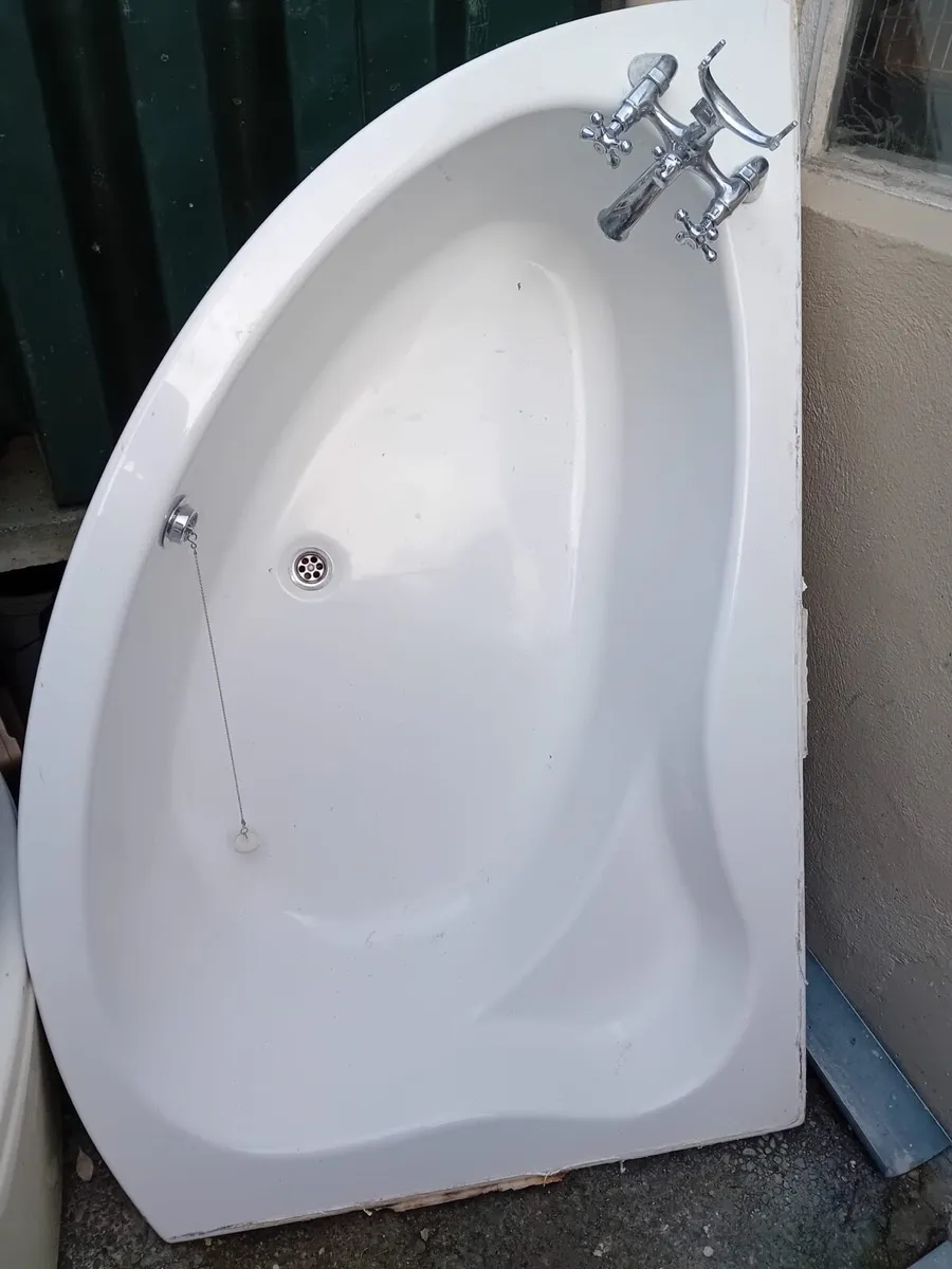 Corner bath white - Image 2