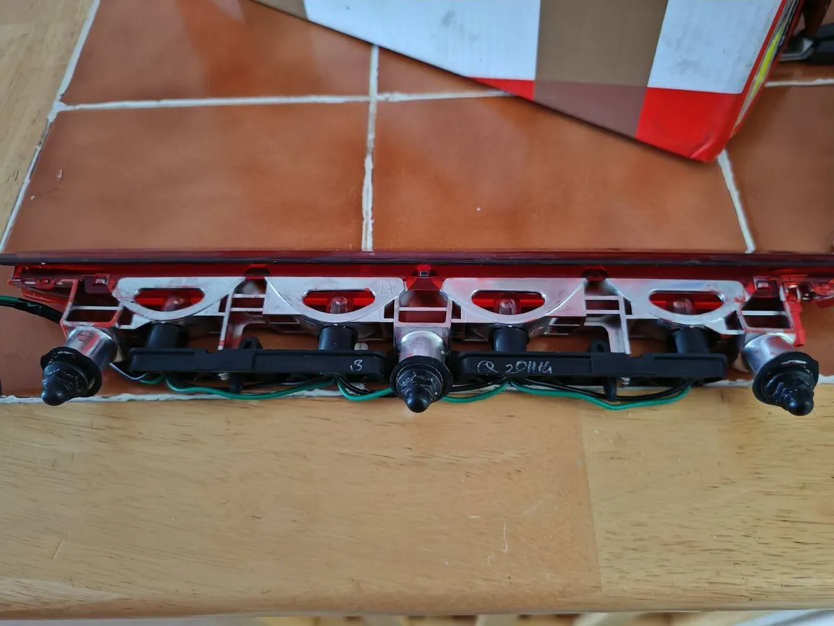 Hyundai i10 high brake light working. - Image 2