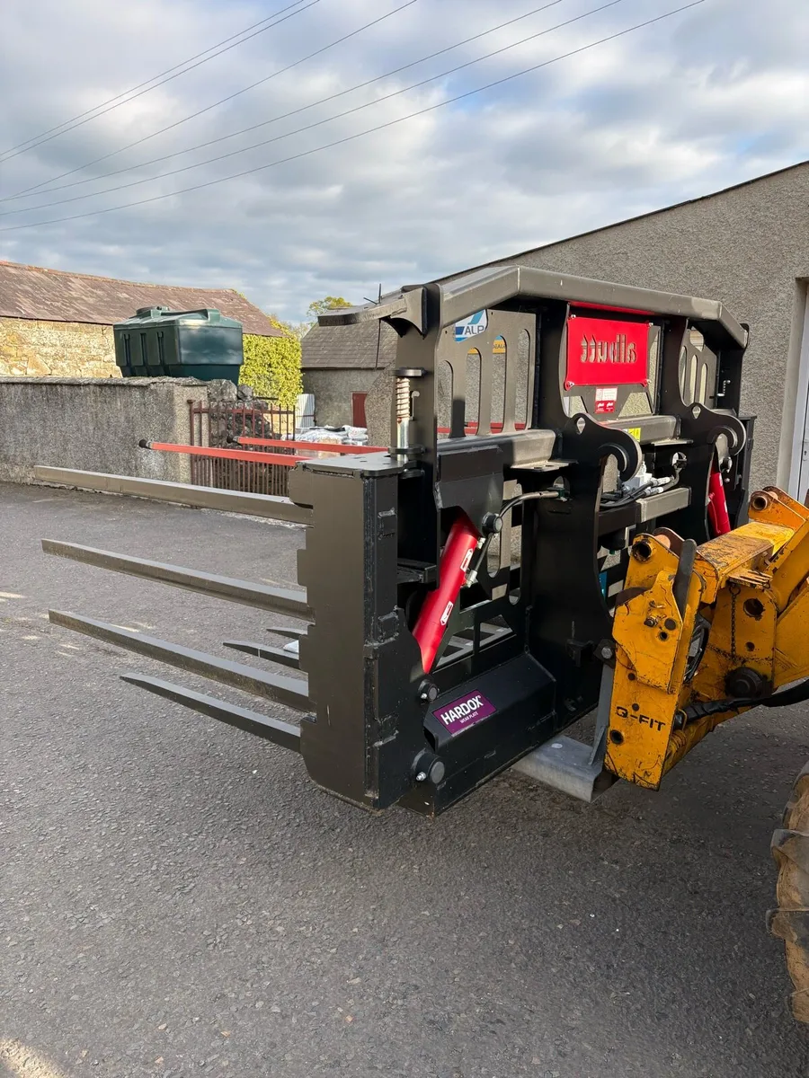 Albutt 14’ Folding Buckrake - Image 3