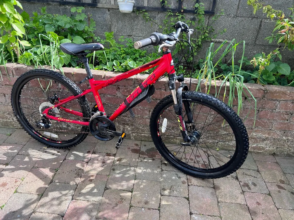 Carrera bicycle Size 24 in great condition - Image 3