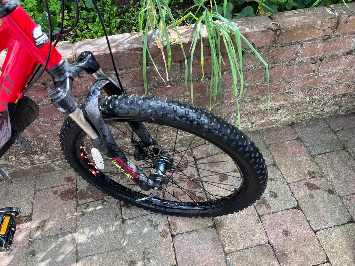 Carrera bicycle Size 24 in great condition - Image 4