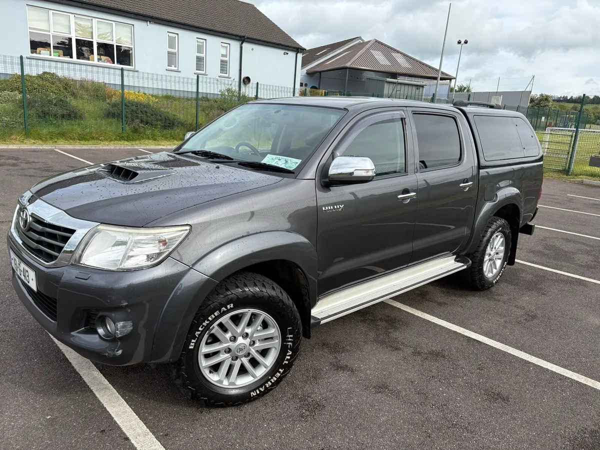 Toyota Hilux - Image 3
