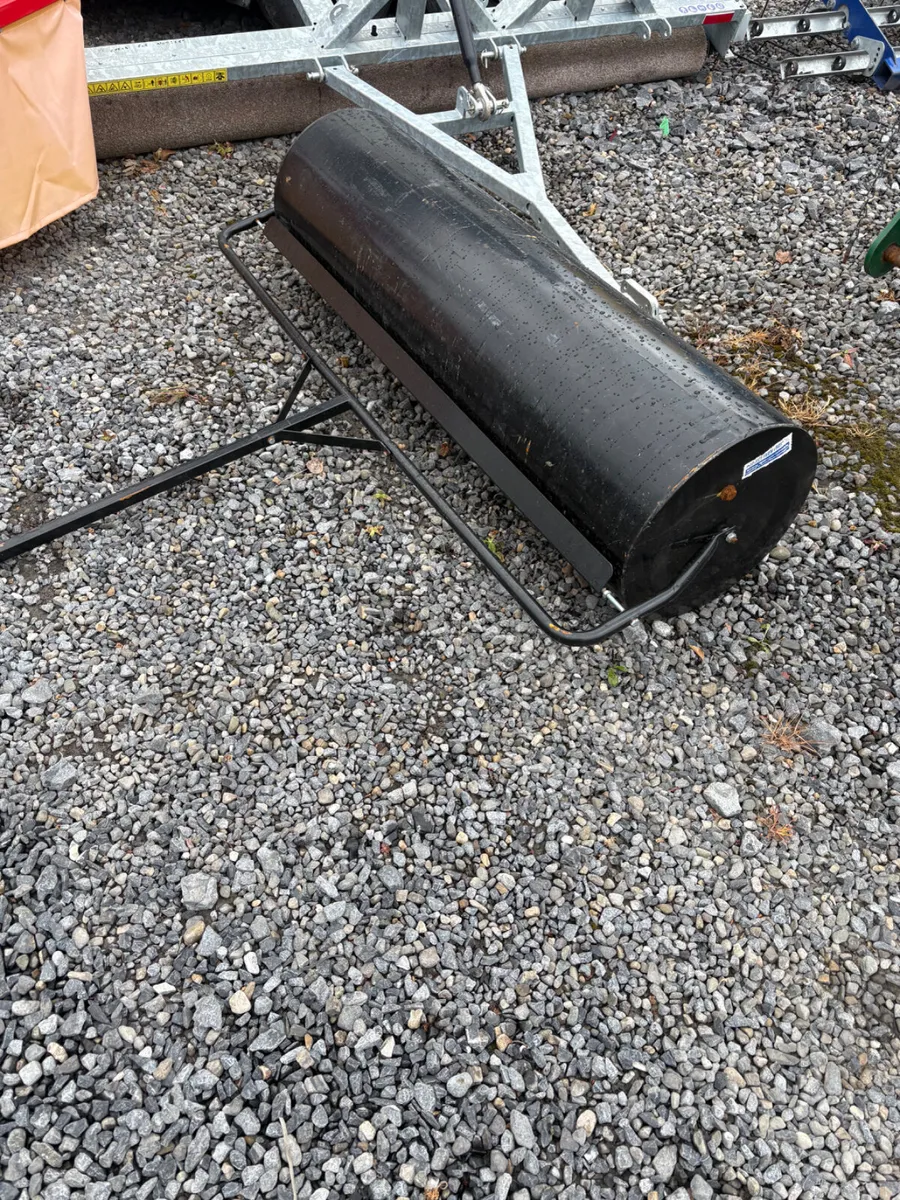 Roller for compact tractor - Image 2