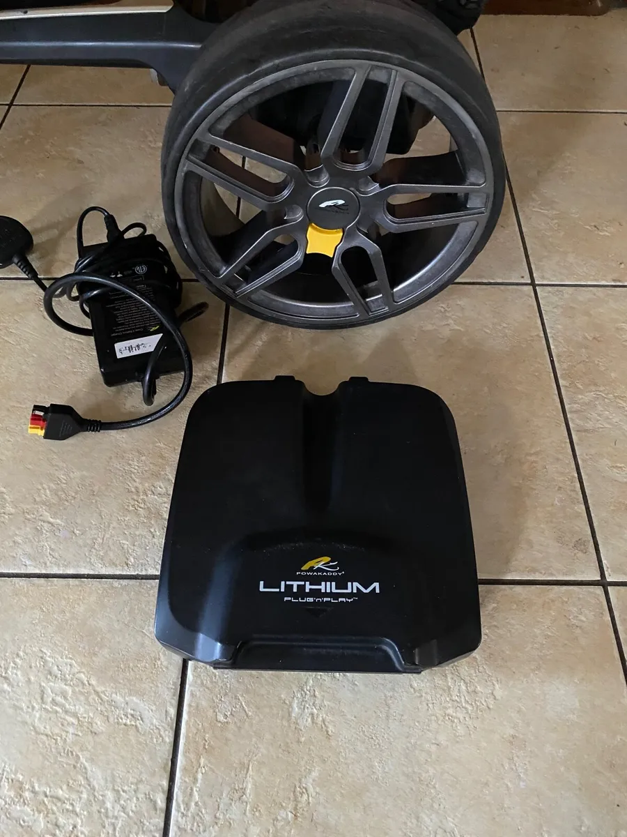 POWAKADDY FW7s Electric Trolley Immaculate - Image 2