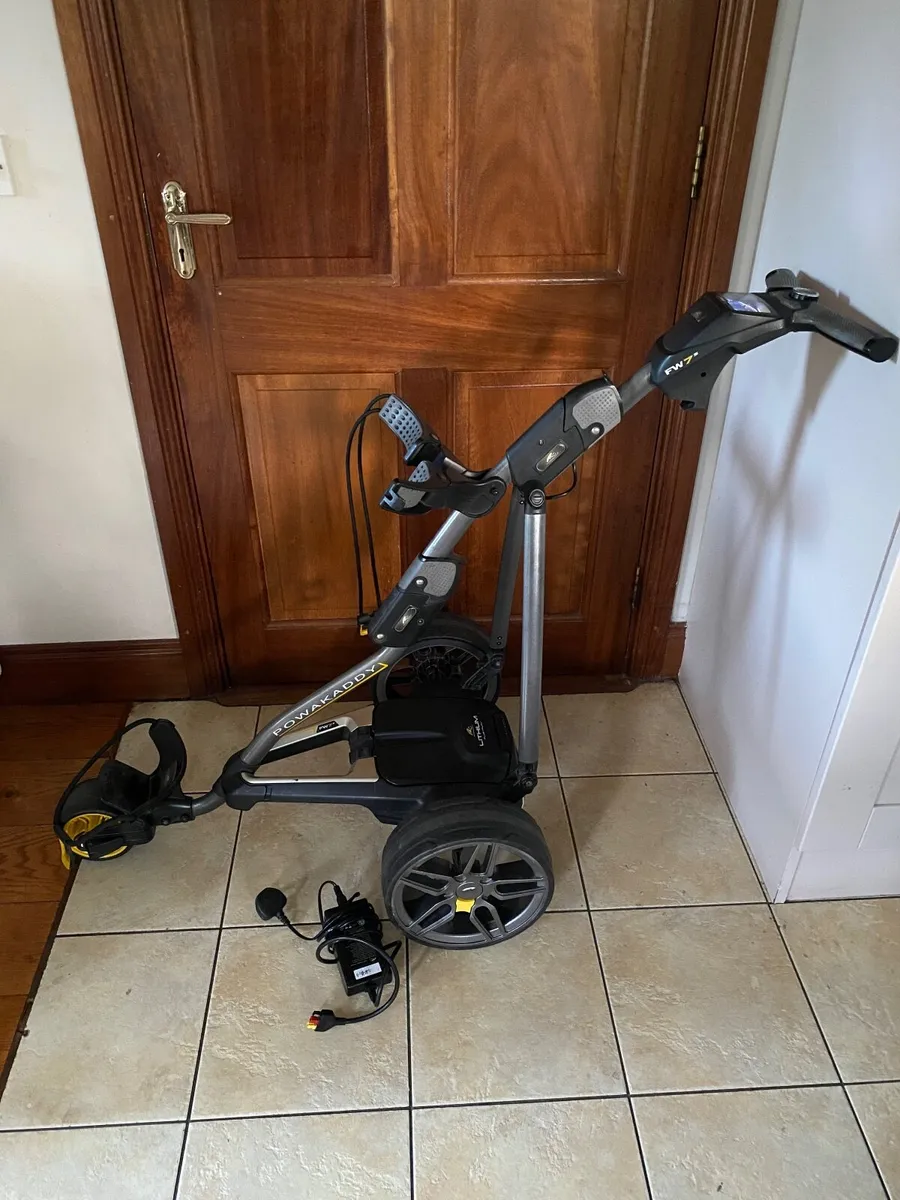 POWAKADDY FW7s Electric Trolley Immaculate - Image 1