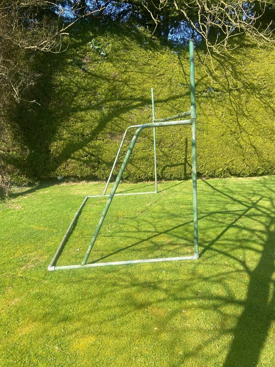Goal post - Image 1