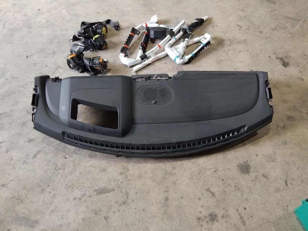 Hyundai Ioniq 5 2021-2025 airbag set - Image 4