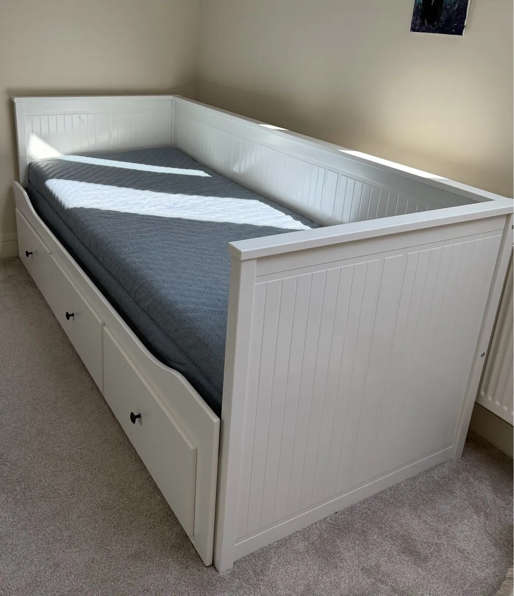IKEA Hemnes bed - Image 1