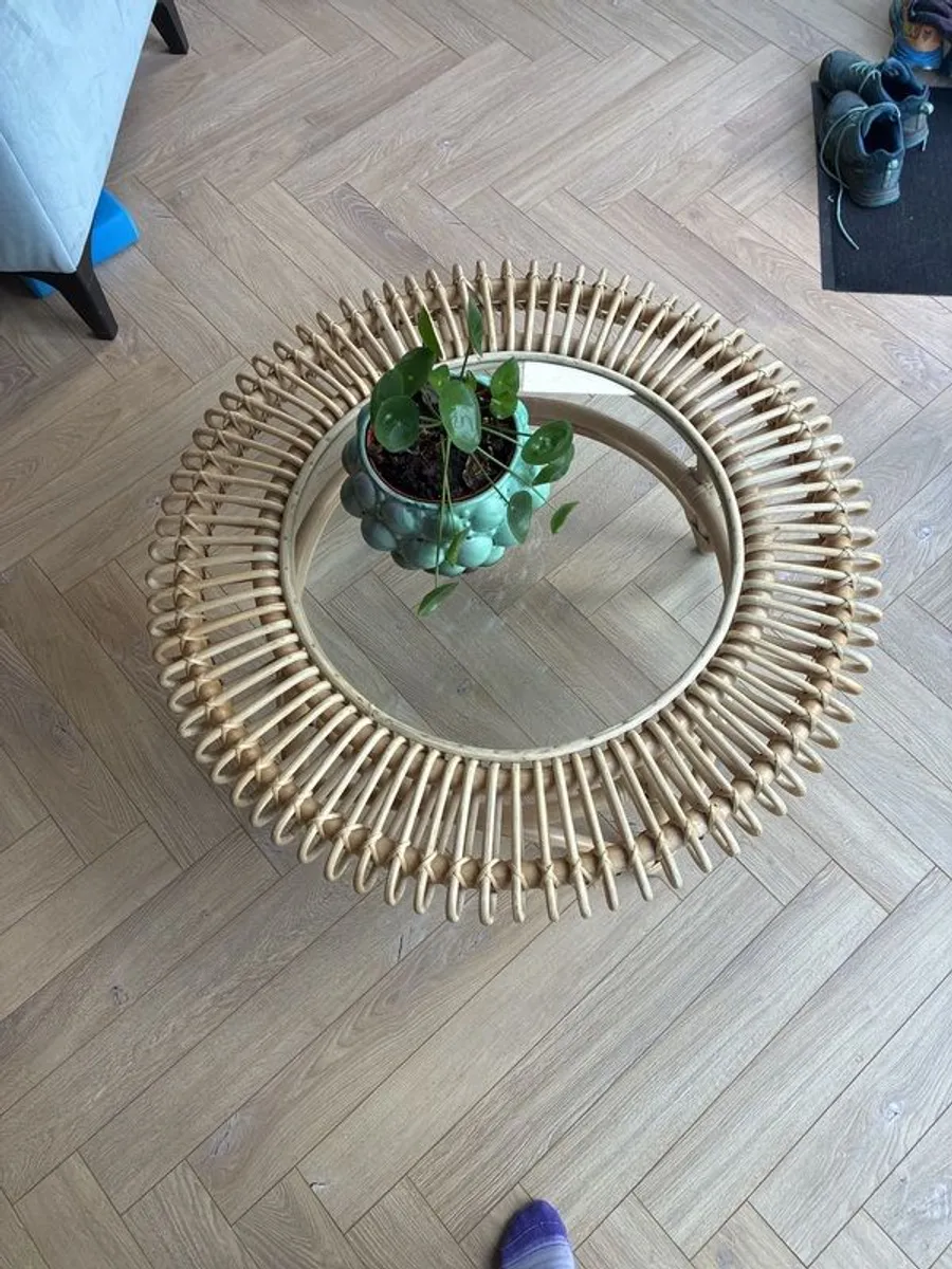 Rattan table - Image 2