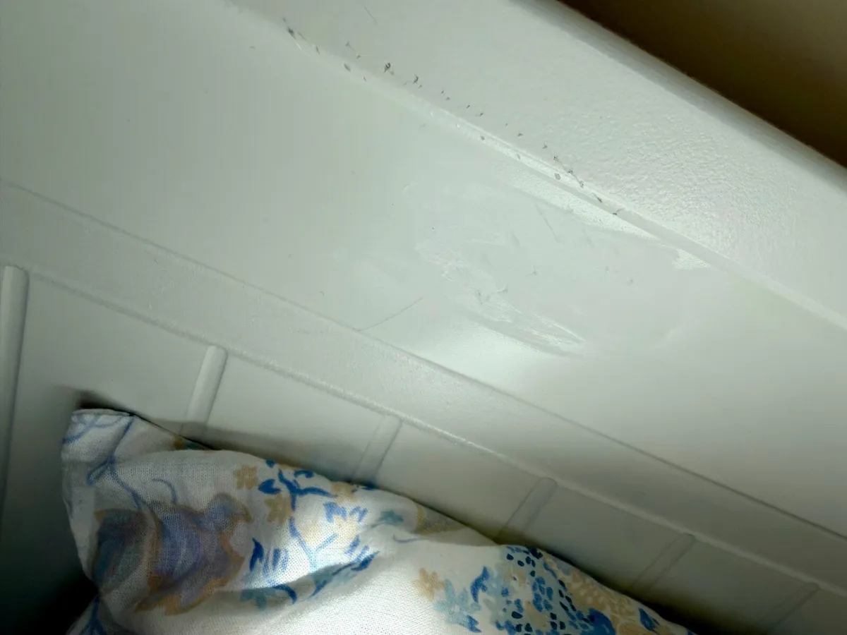 IKEA Hemnes bed - Image 4