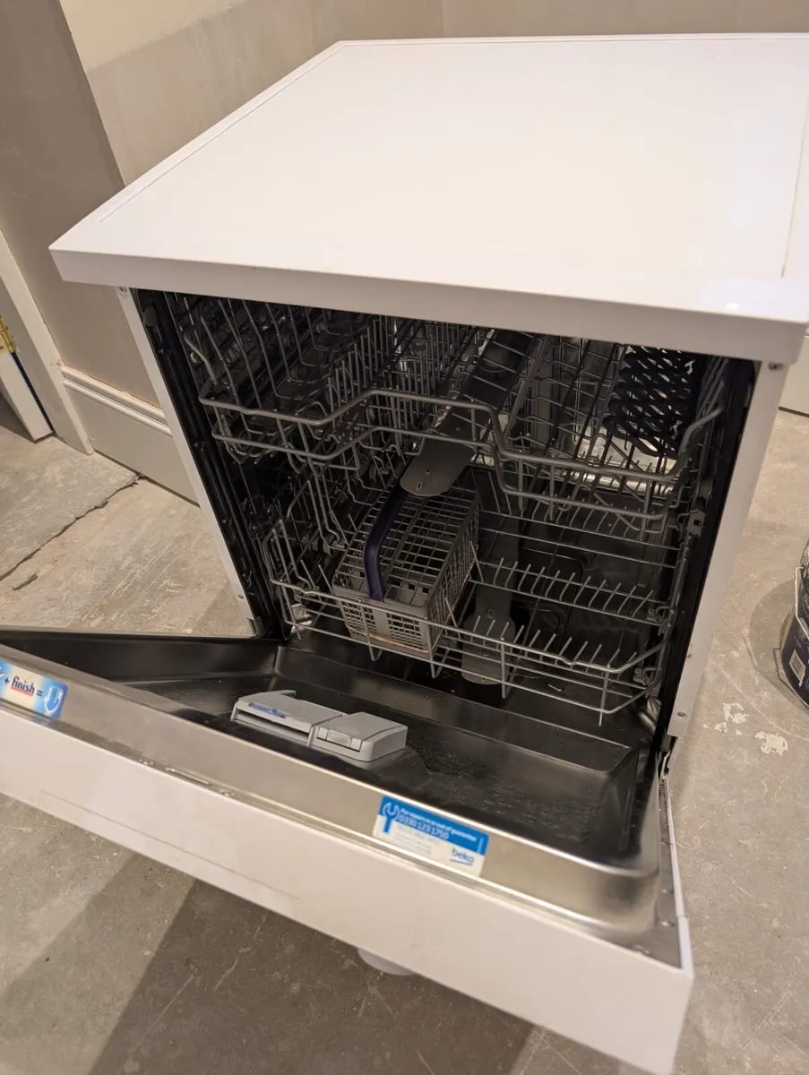 Dishwasher like new - Image 3