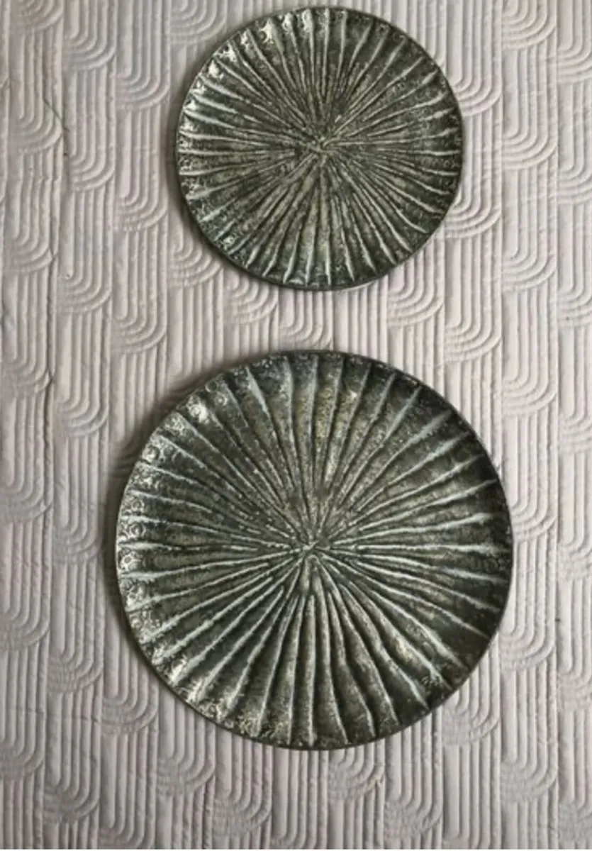 Decorative plates - Antique silver look - Image 2