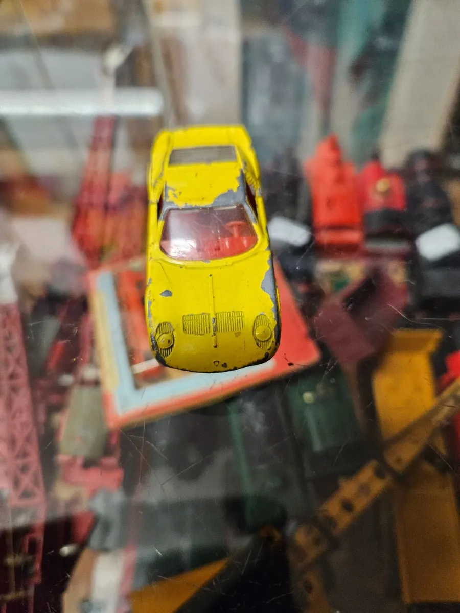 Matchbox Lesney Superfast Lamborghini Miura - Image 1