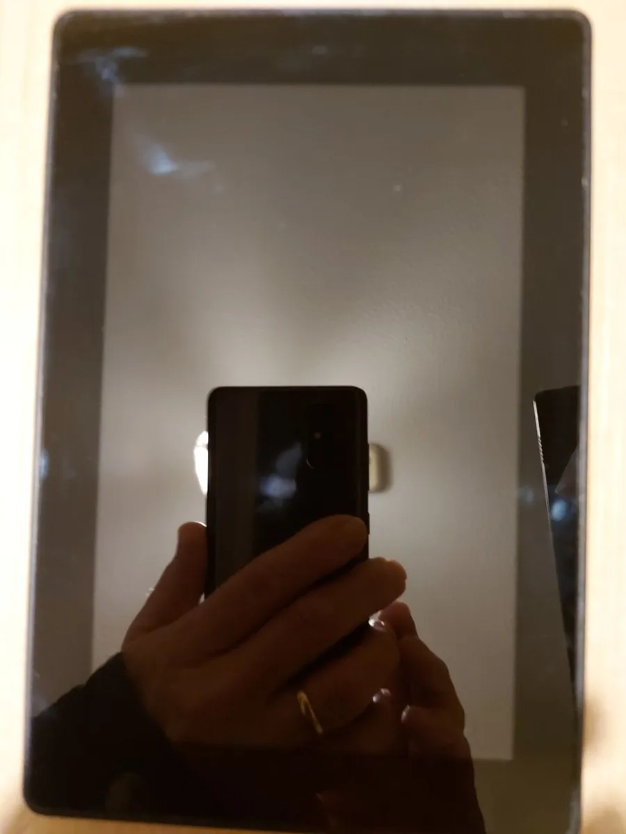 Amazon Kindle Fire (3rd Generation) - Image 2