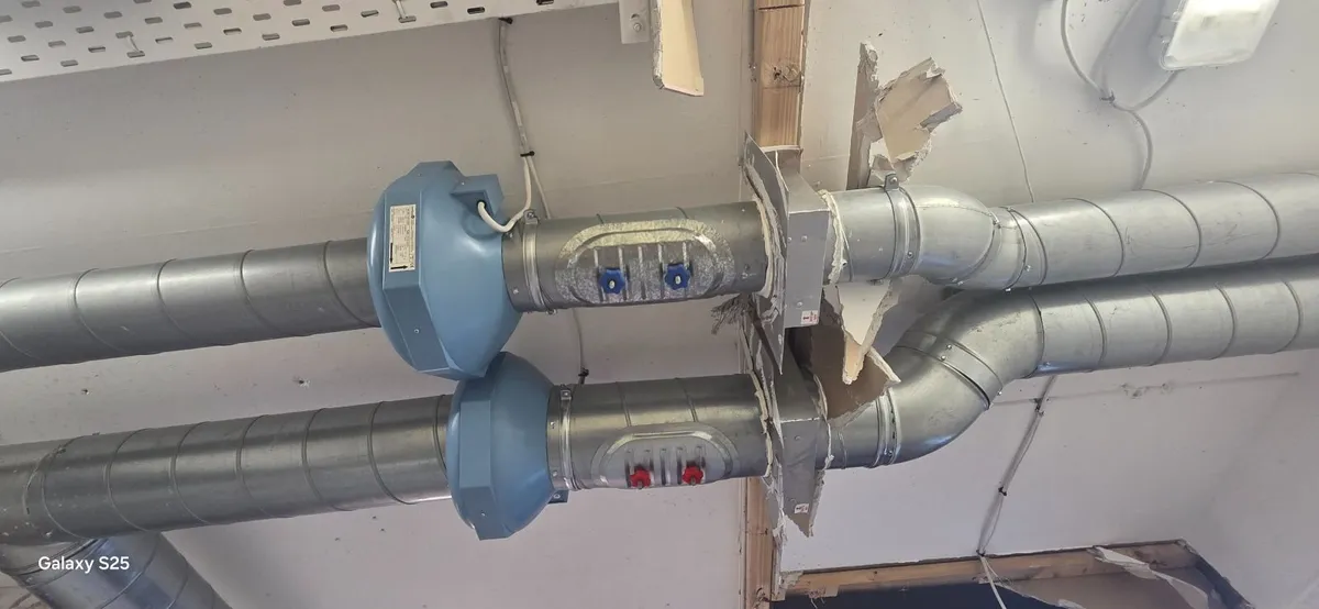 commercial HVAC / ventilation system — mainly: gal - Image 3