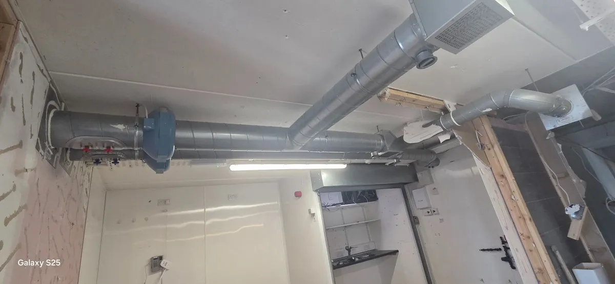 commercial HVAC / ventilation system — mainly: gal - Image 4