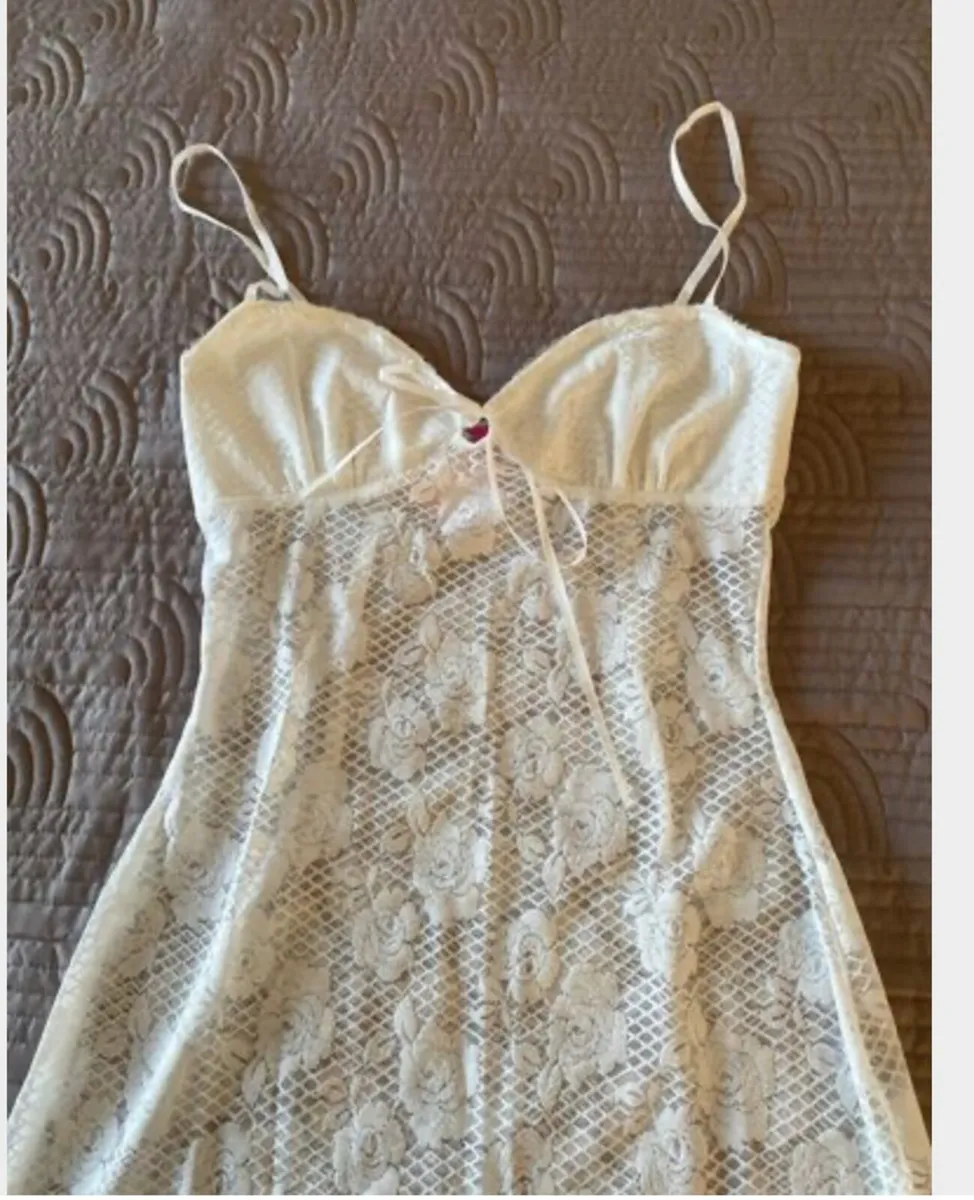 BNWT Edikted Ayala Lace Sheer Minidress - Image 2