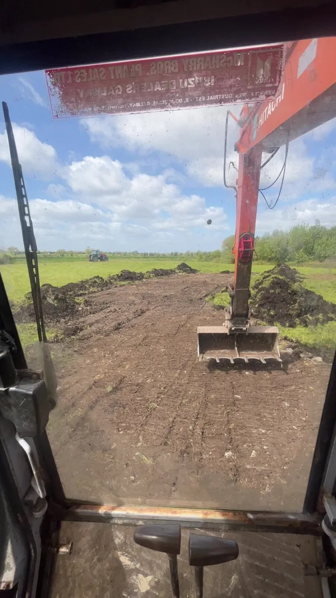 Digger hire - Image 4