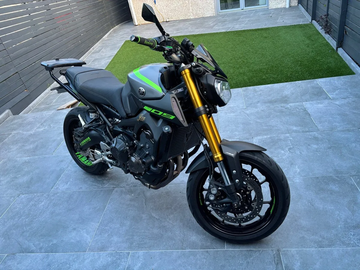 2016 YAMAHA MT-09 - Image 2