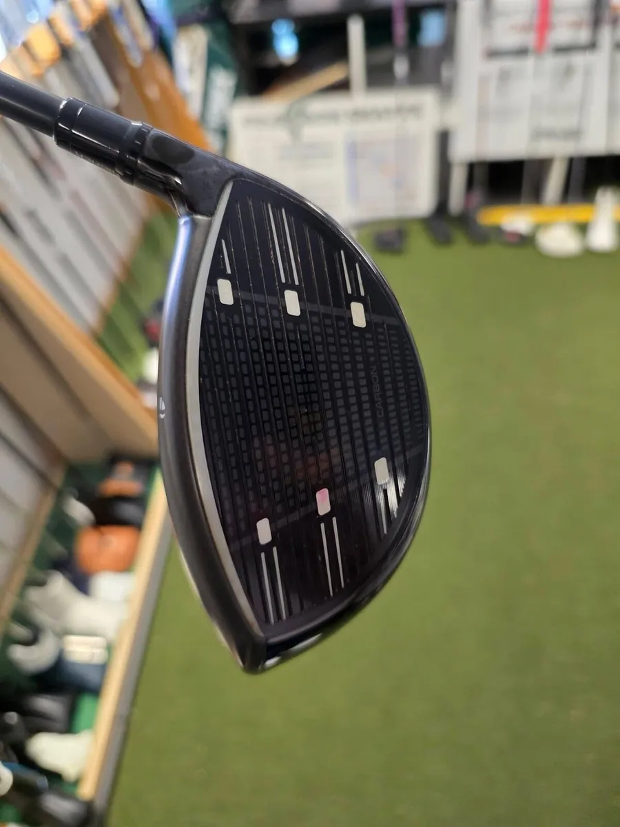 As New Taylormade Qi4D Driver - Image 4