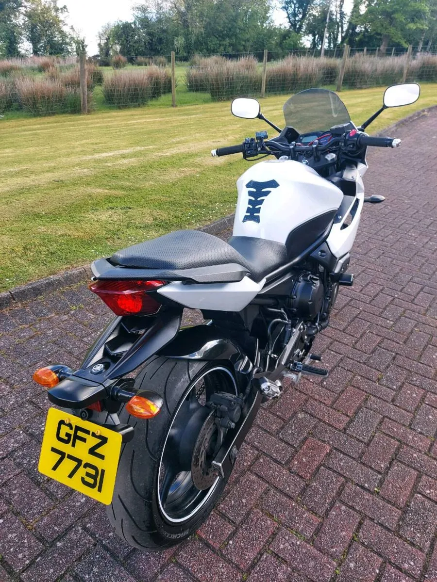 Yamaha XJ6S Diversion(2011) - Image 2