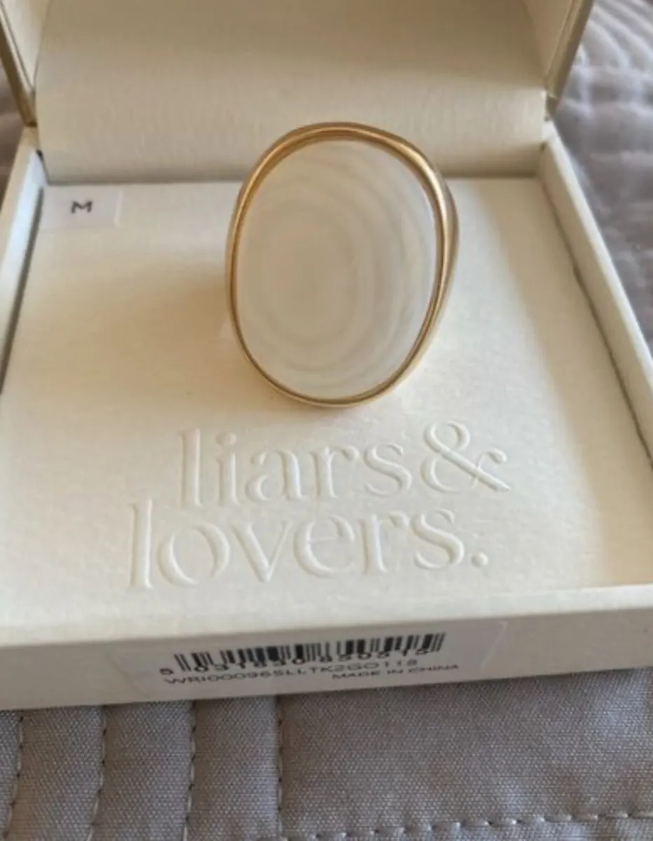 BNWT Ring - Liars and Lovers - Image 2
