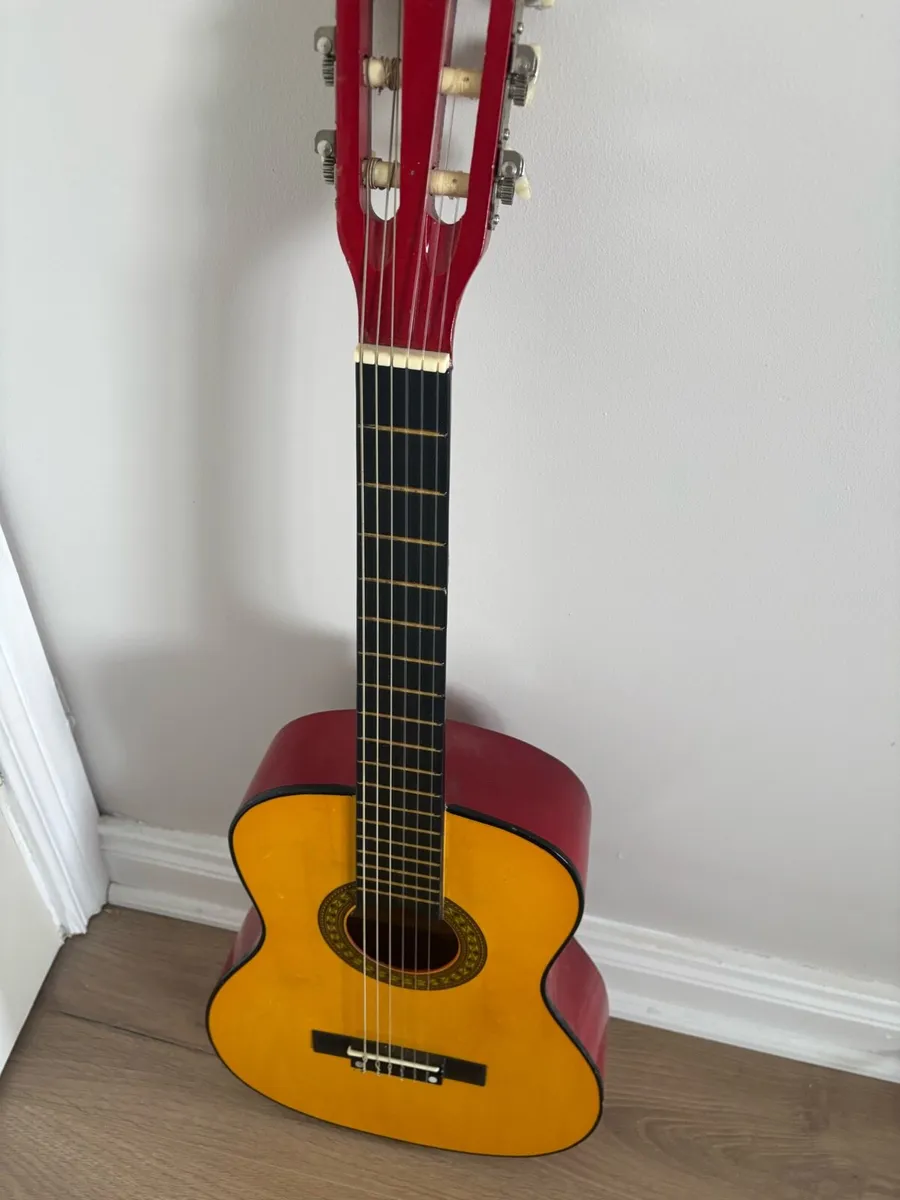 Junior guitar - Image 3