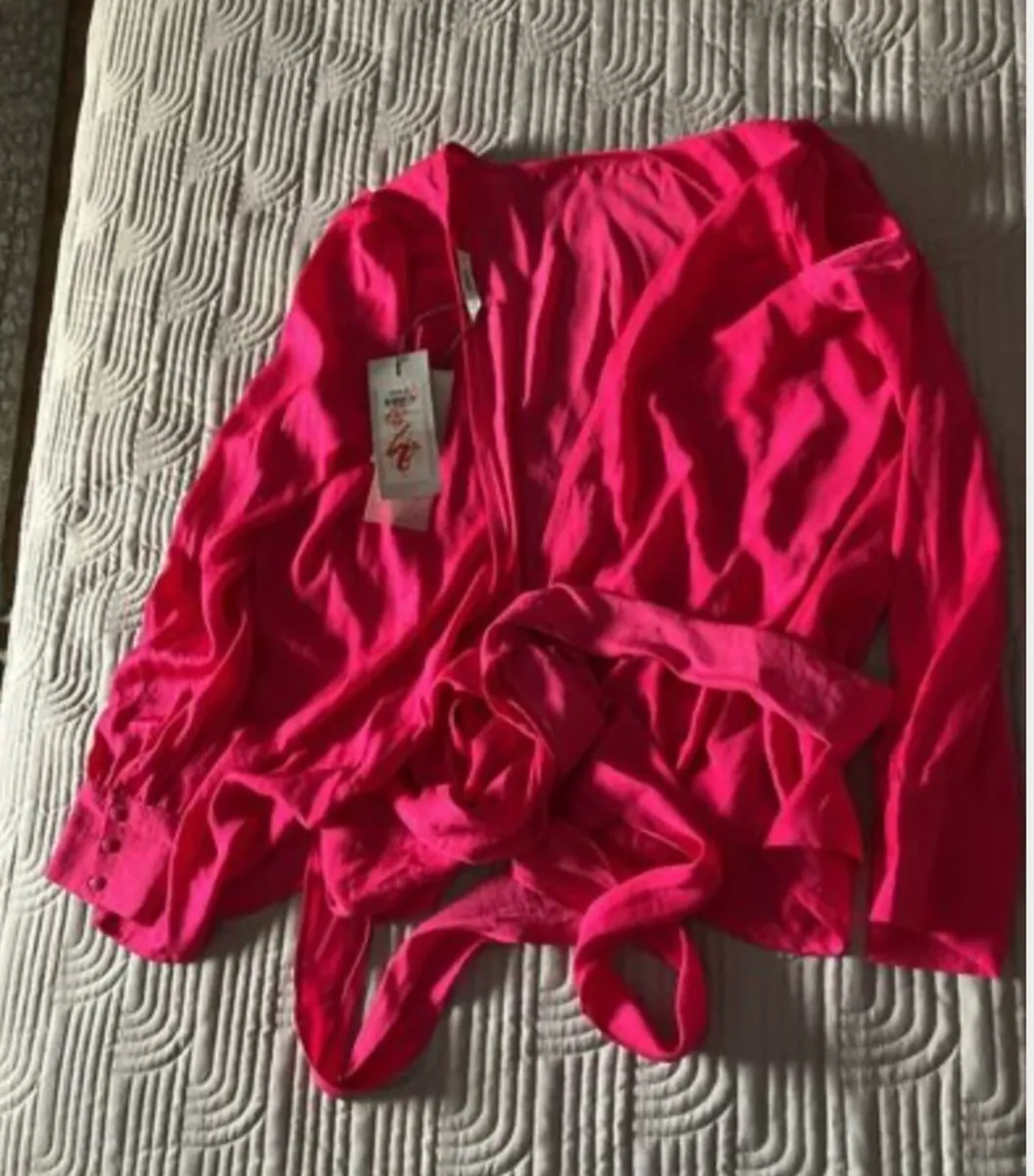 Only Beautiful Pink Wrap Blouse Size UK 8 - Image 2