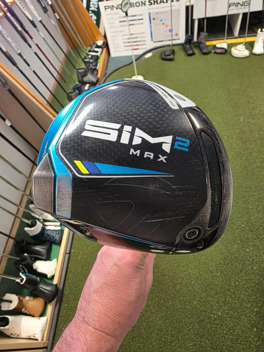 Taylormade Sim2 Max Driver - Image 1