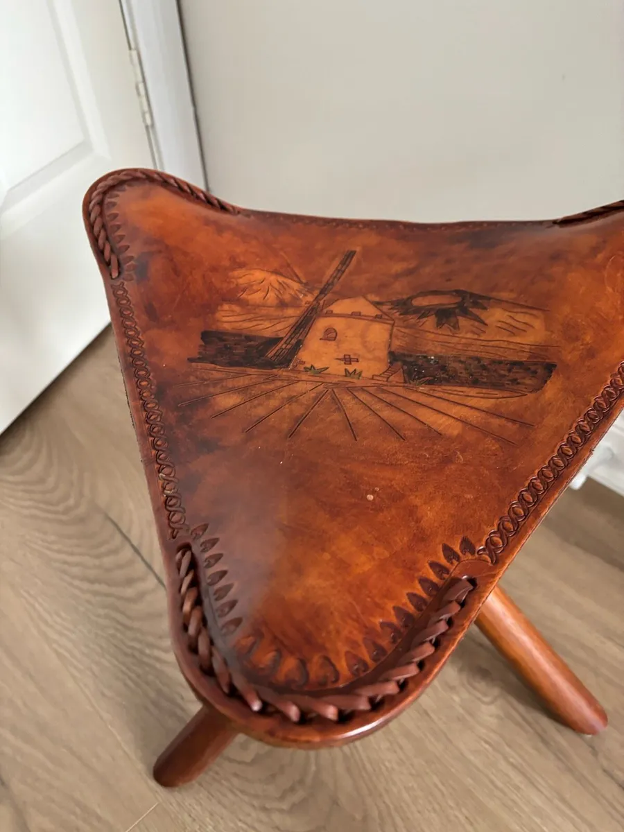 Foot stool - Image 1