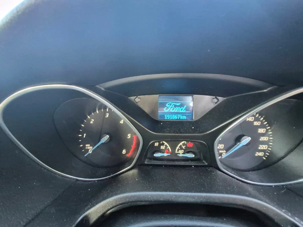 2014 Ford Focus Edition. NCT 12/26 Read Ad!! - Image 3