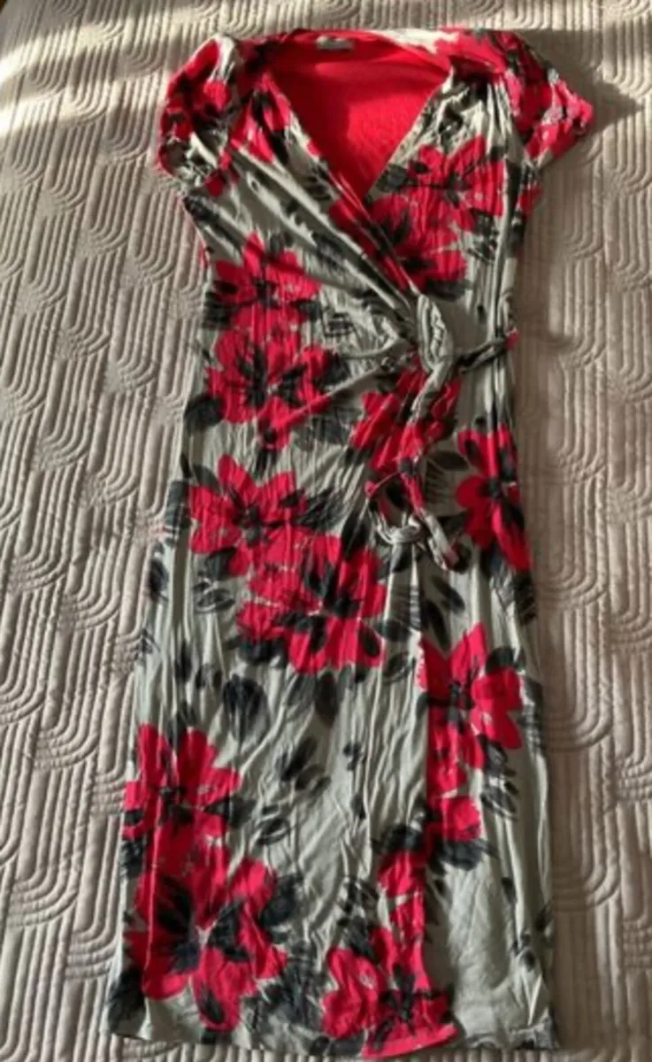 Dunnes Per Una Wrap Dress size 14 - Image 1