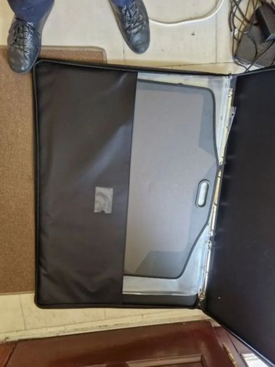 Portfolio Zipped Carry Case with Handle and Strap - Image 4