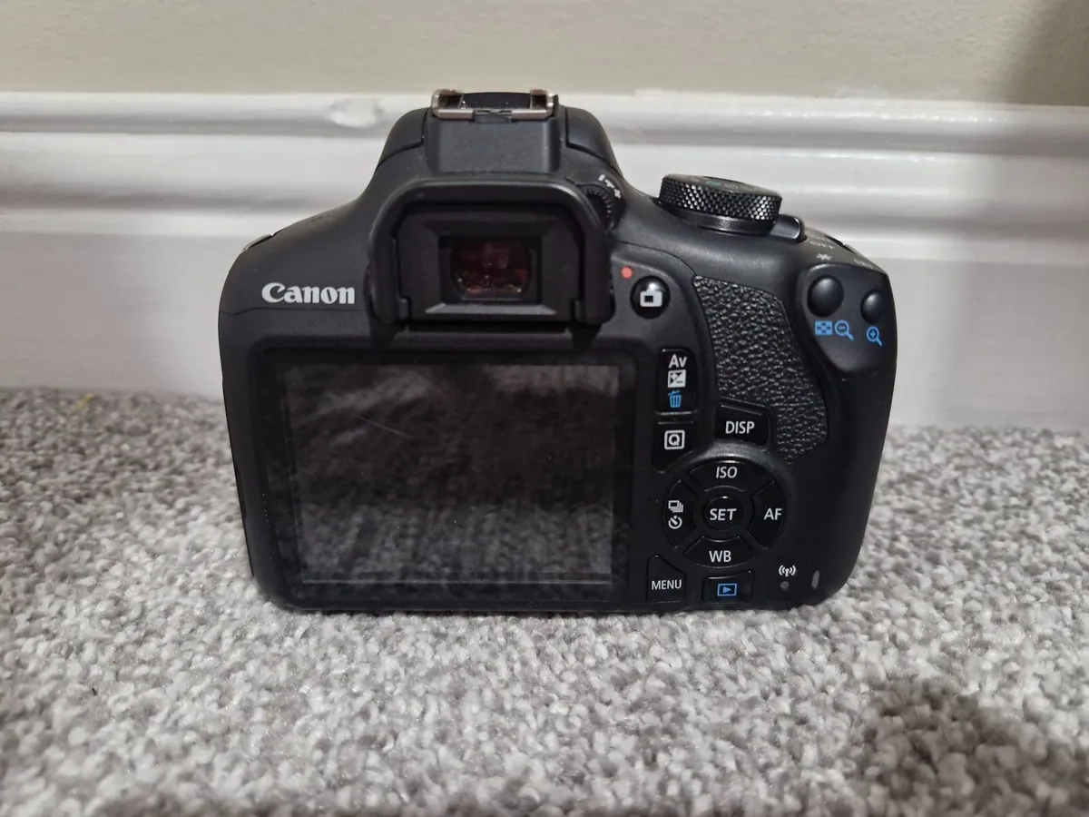 Canon Eos 2000d - Image 3