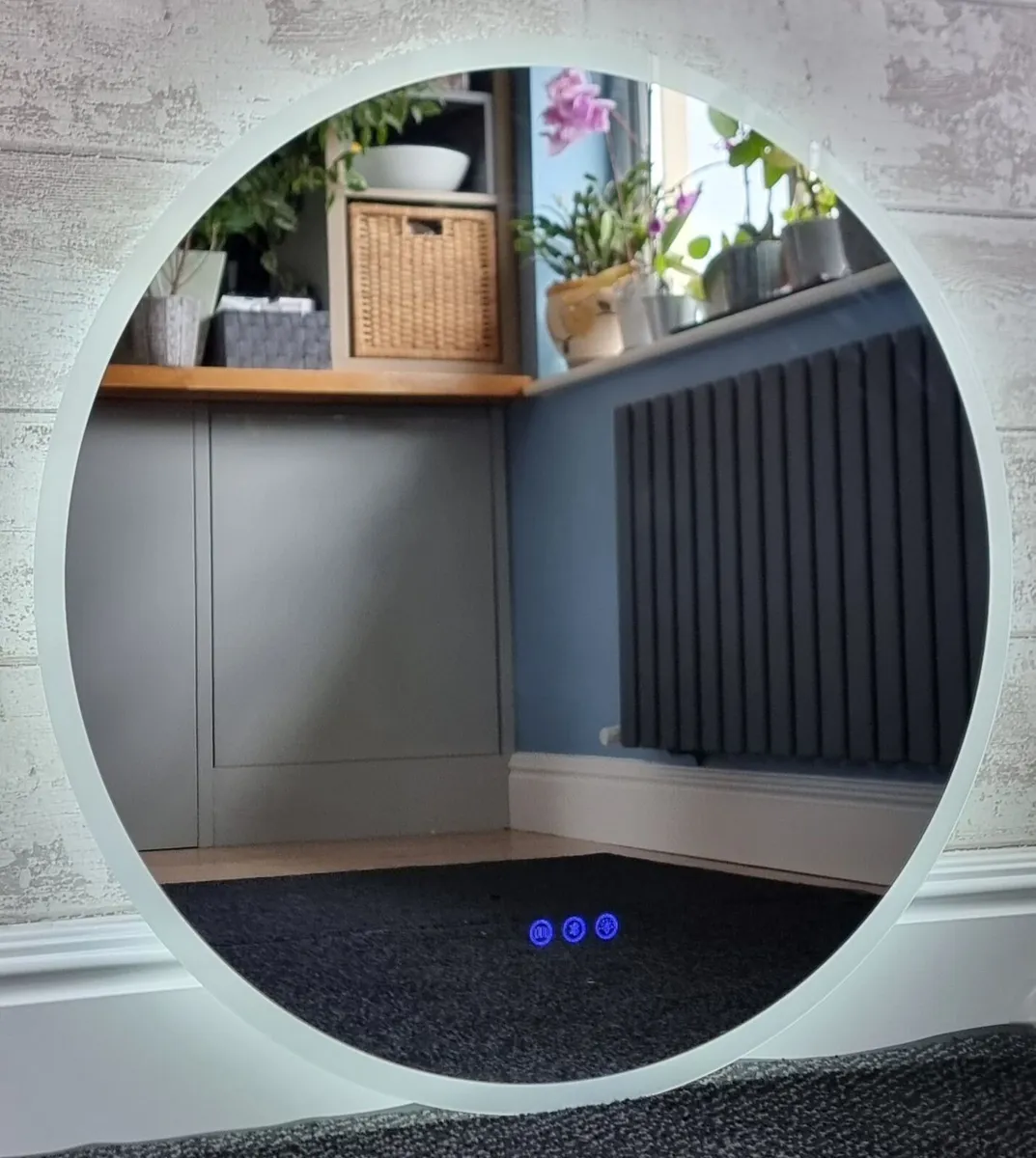 LED Bathroom Mirror 80cm Round Bluetooth Fog free - Image 2