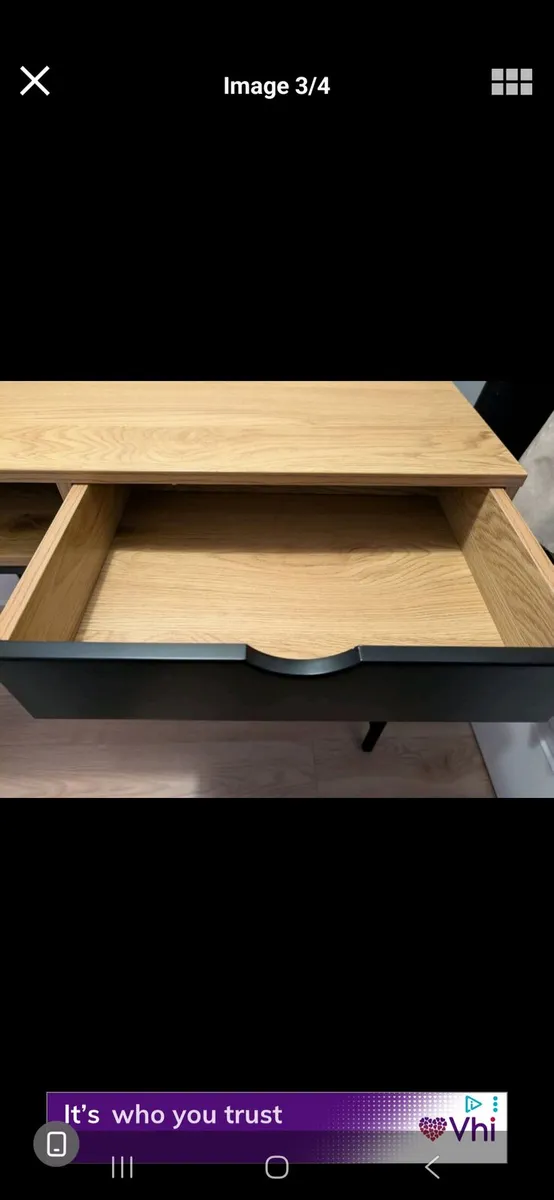 Desk - Image 2
