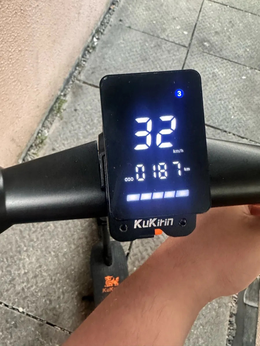 Electric scooter s1 max 30kmh - Image 2
