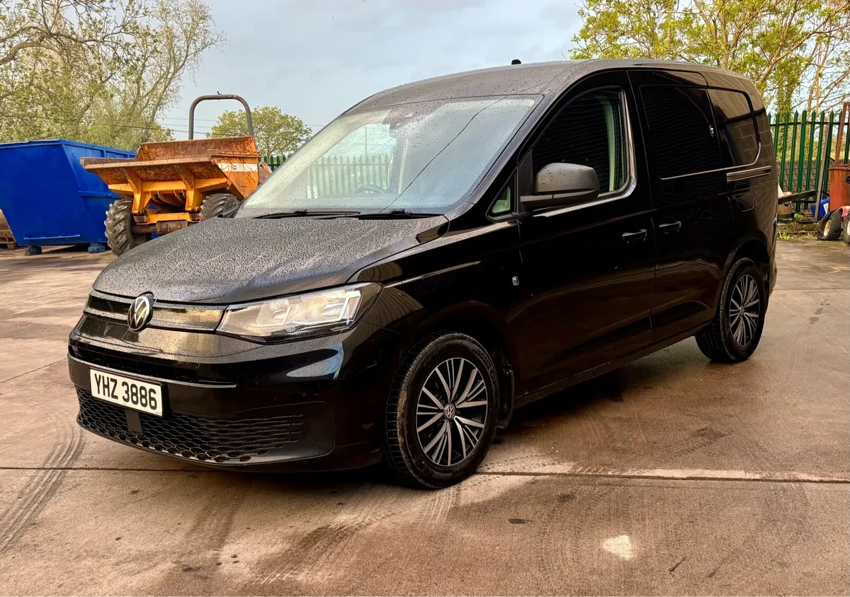 2021 Volkswagen Caddy 2.0 TDI Commerce + - Image 3
