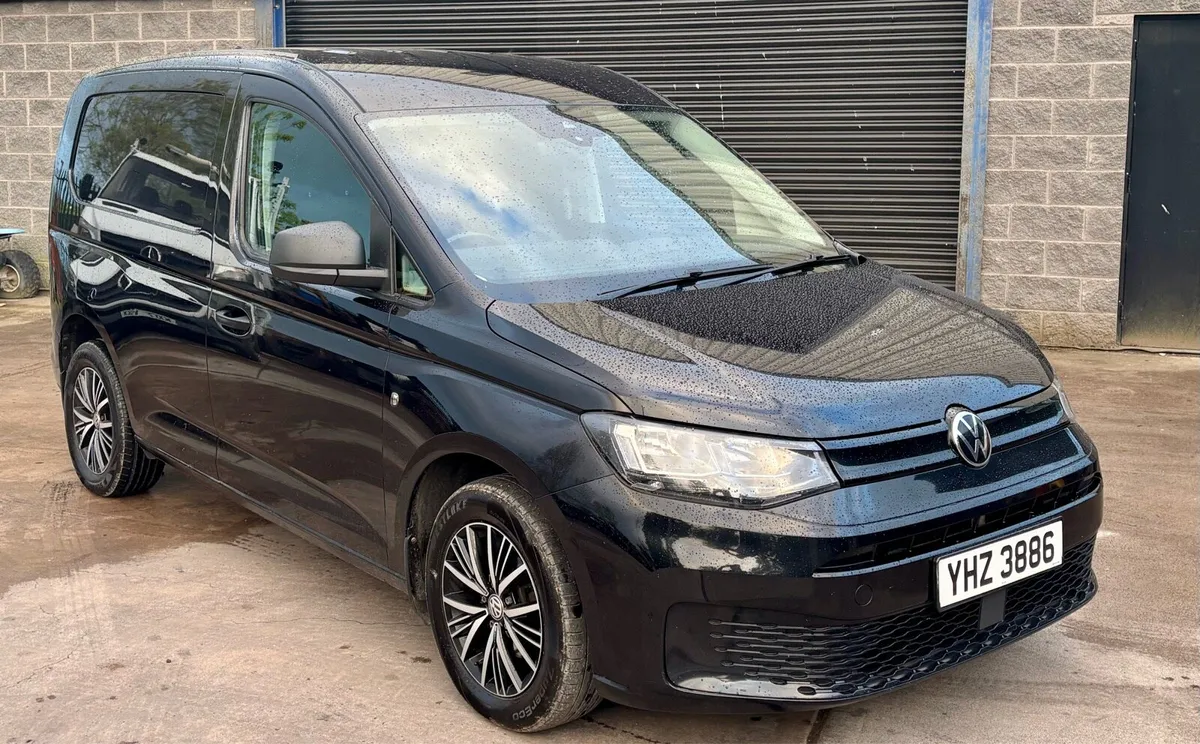 2021 Volkswagen Caddy 2.0 TDI Commerce + berlingo - Image 2
