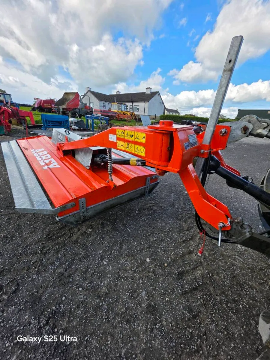 Clearance Auction of Farm Machinery - Image 2