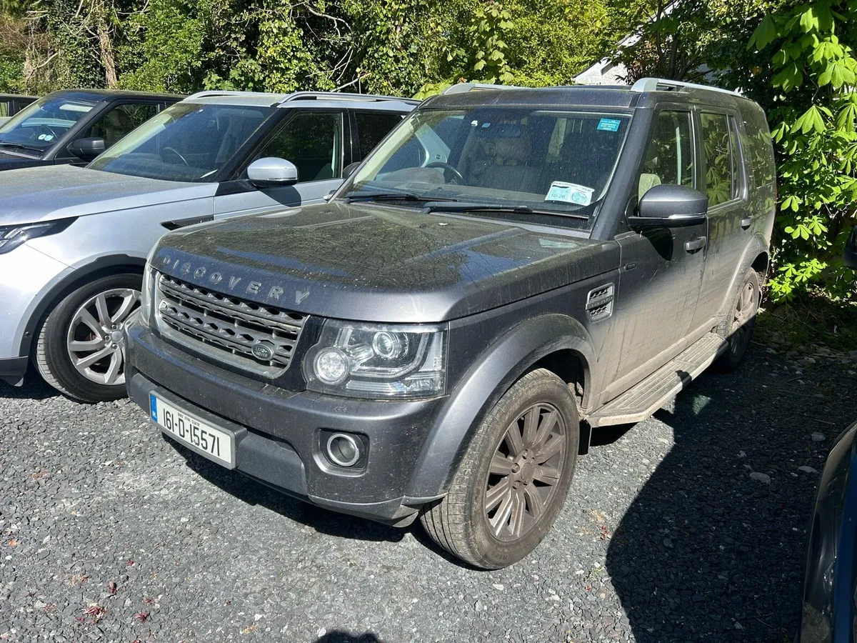 2016 Land Rover Discovery 4 - Image 2