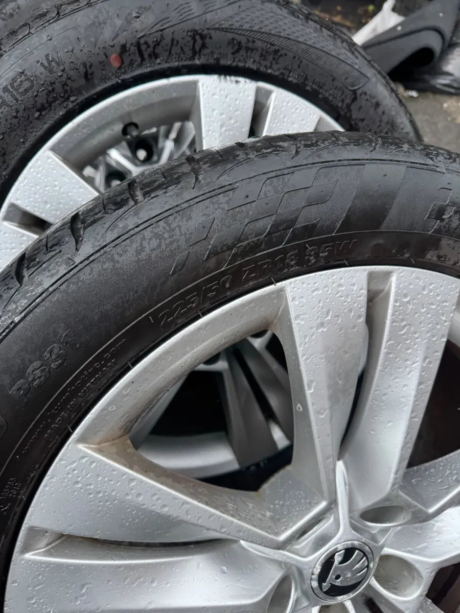 18” genuine Skoda karoq alloys & tyres 5x112 - Image 2