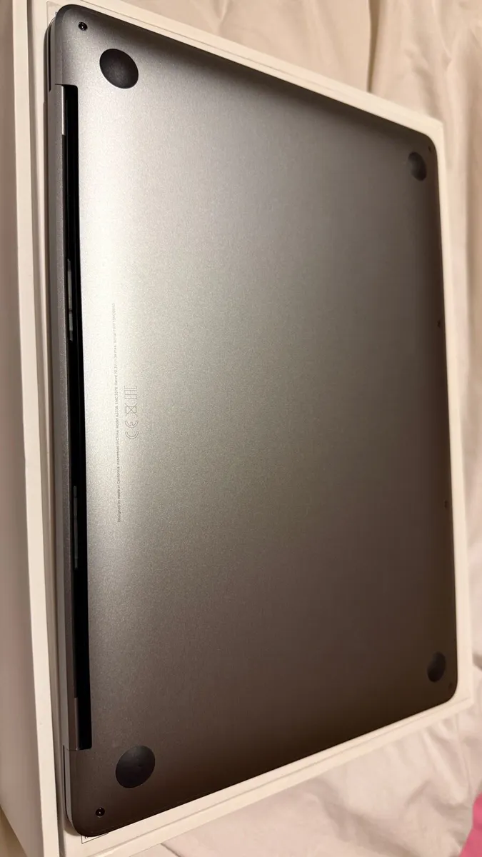 MacBook 13”pro M1 - Image 4