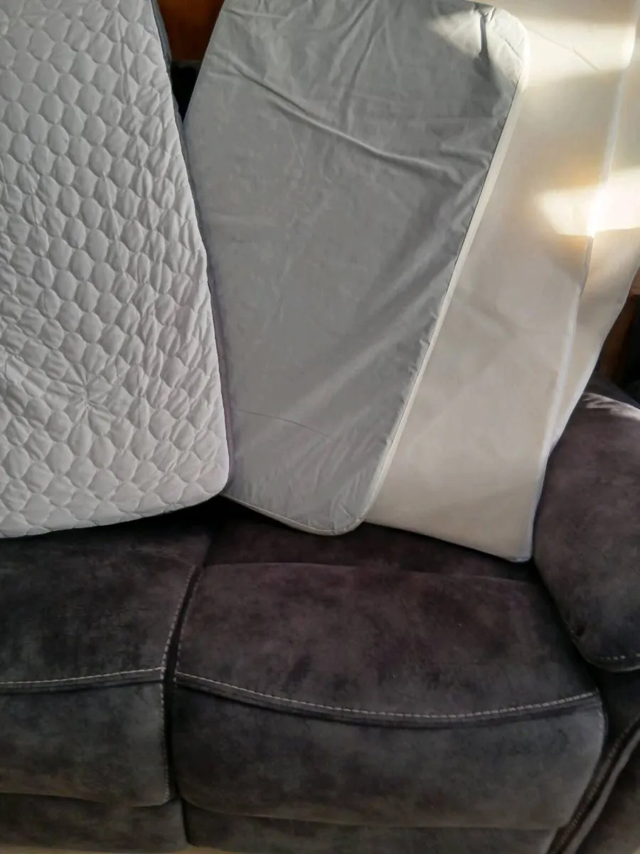 MATTRESS  X. 4 OF THEM