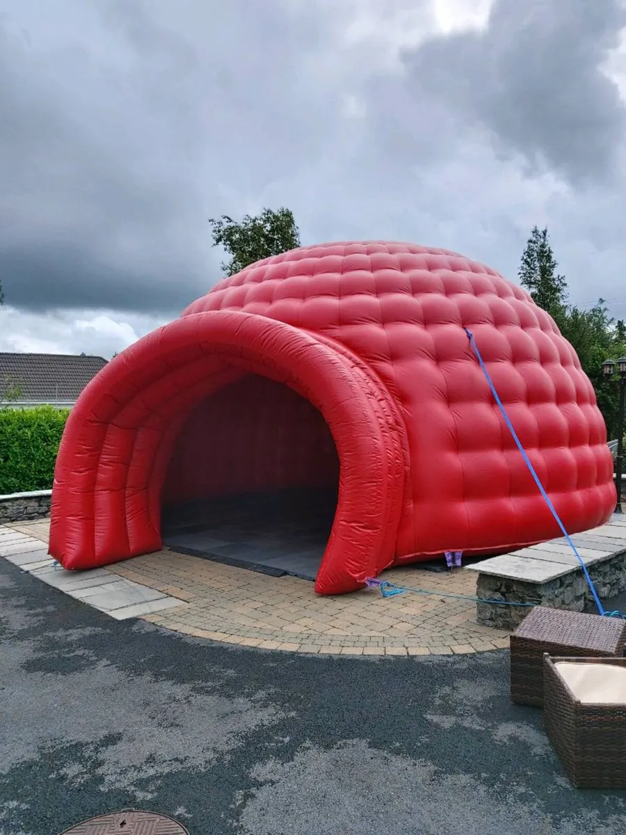 Inflatable dome - Image 1