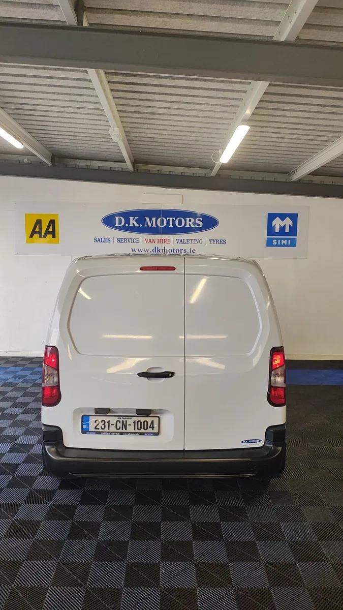 Opel Combo Berlingo Partner - Image 2