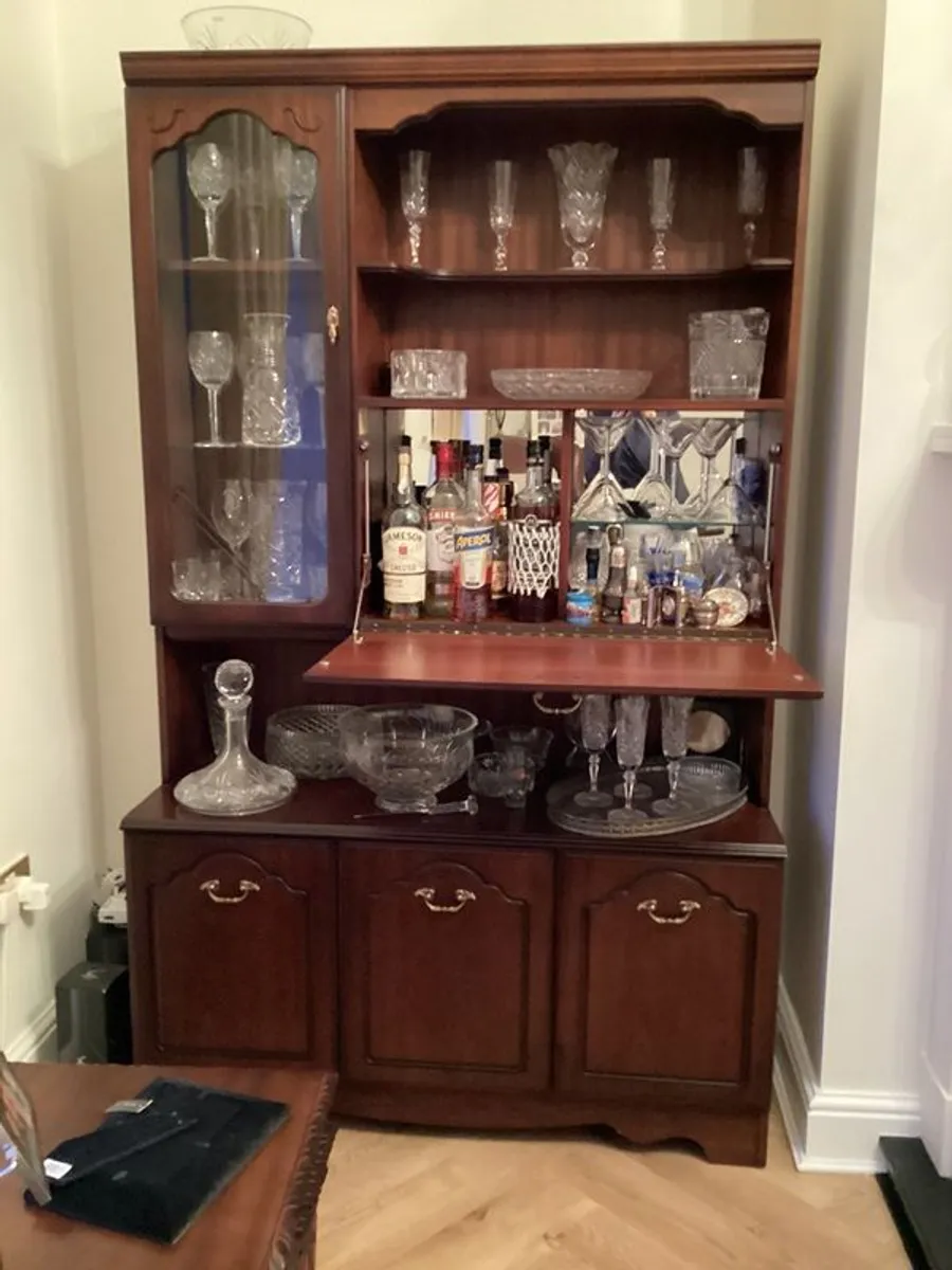 Rossmore display cabinet - Image 4