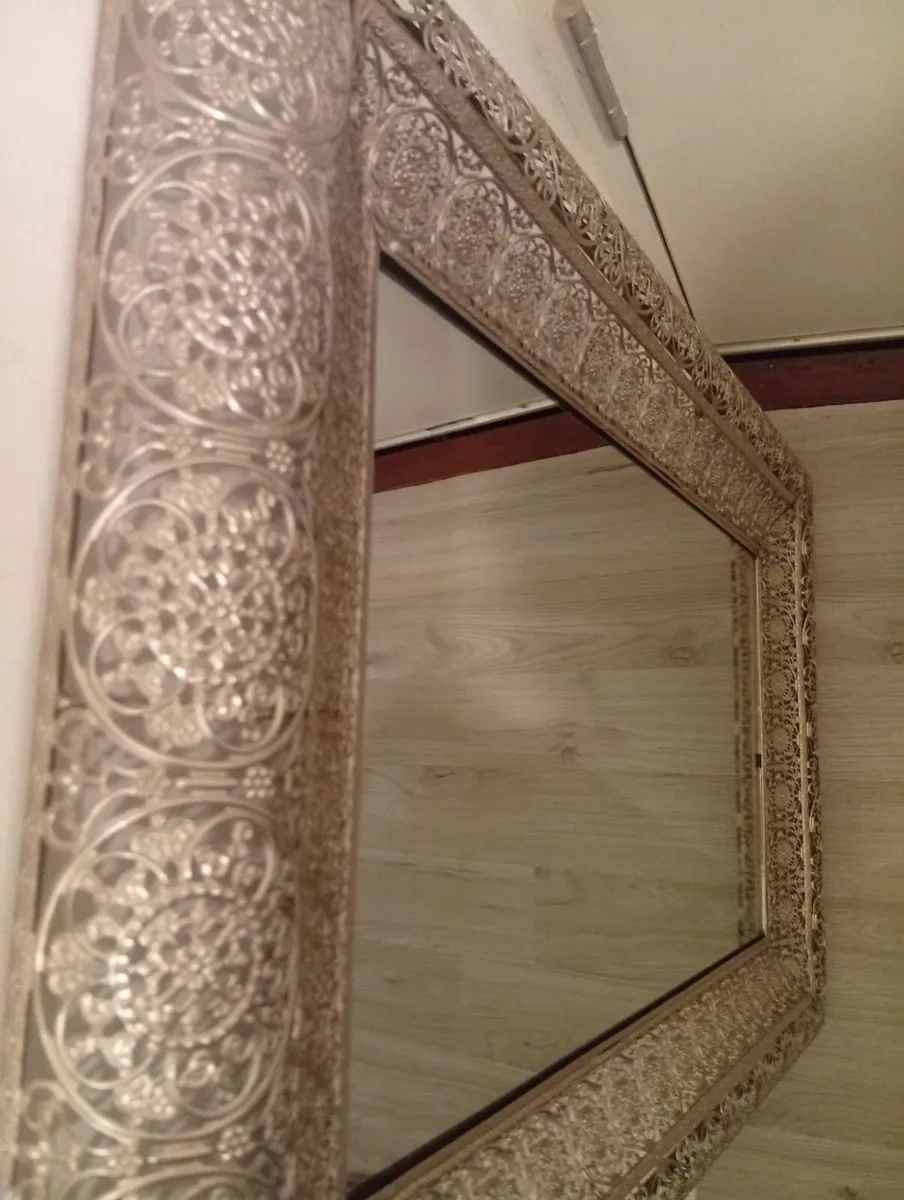 Moroccan Filigree Wall Mirror - Image 3